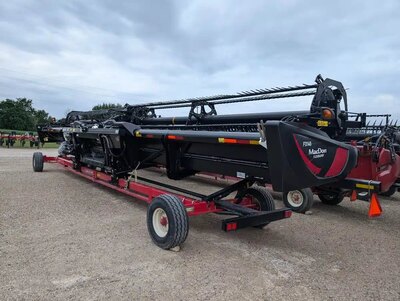 2021 MacDon FD140
