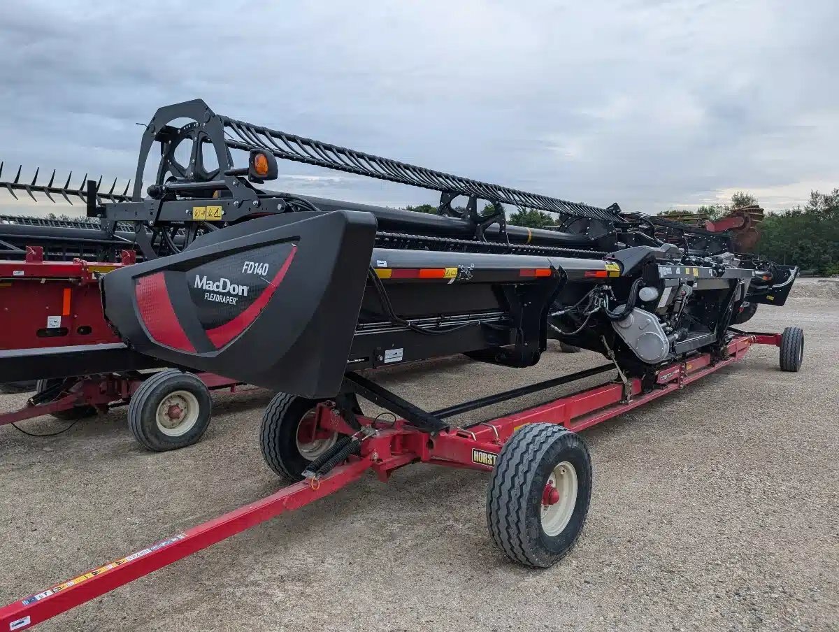 2021 MacDon FD140