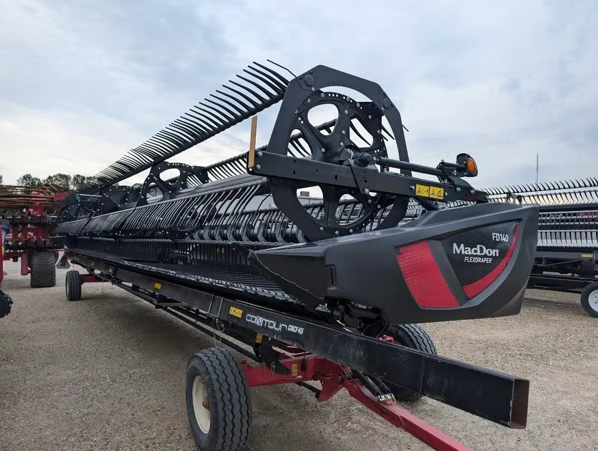 2021 MacDon FD140