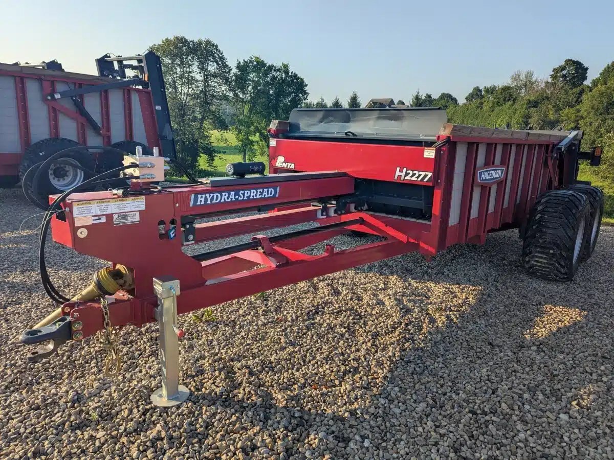 2023 Hagedorn HYDRA SPREAD SERIES II 2277