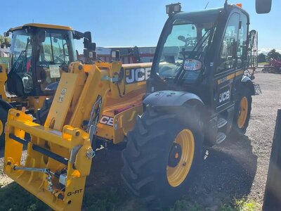 2023 JCB 532-60