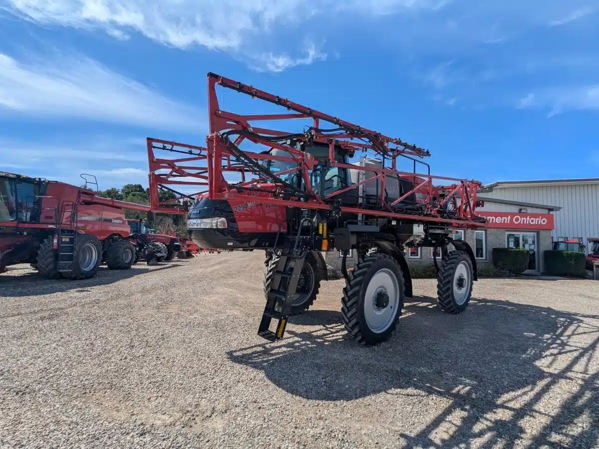 2023 Case IH PATRIOT 2250