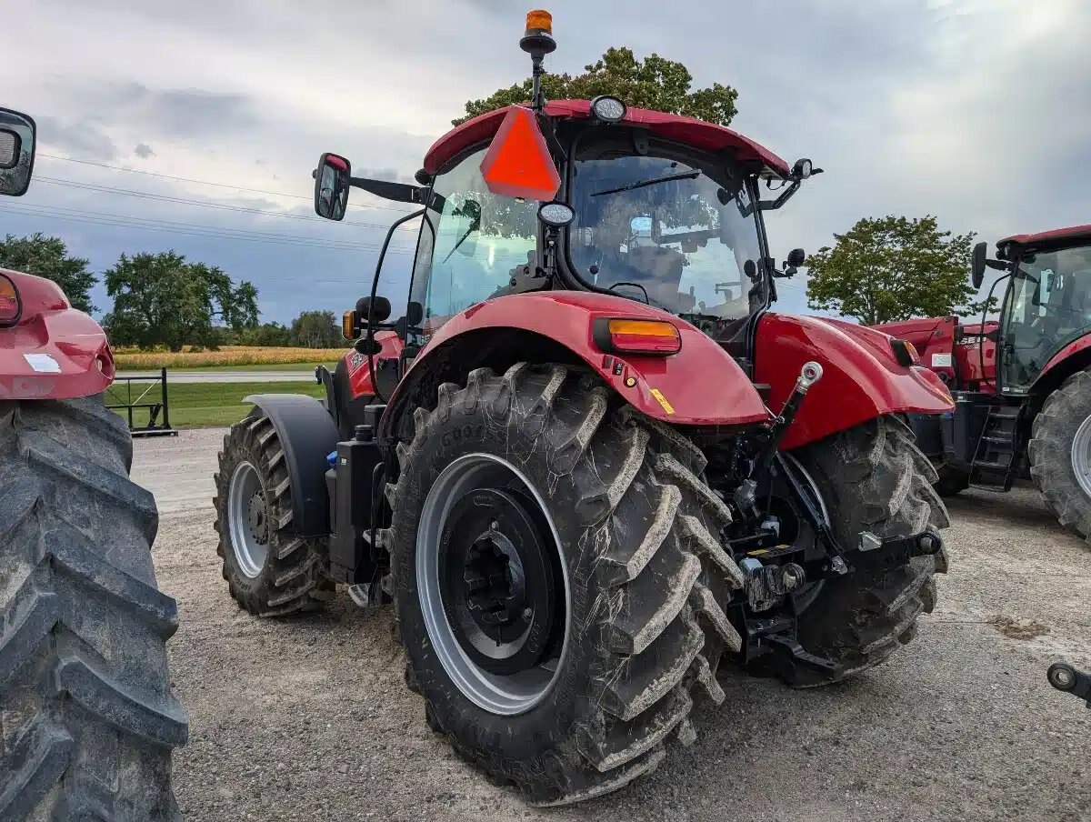 2023 Case IH MX135