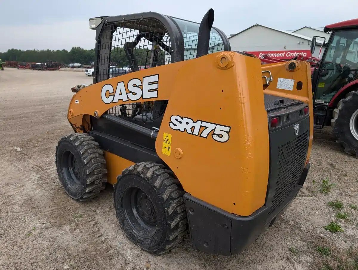 2016 Case SR175