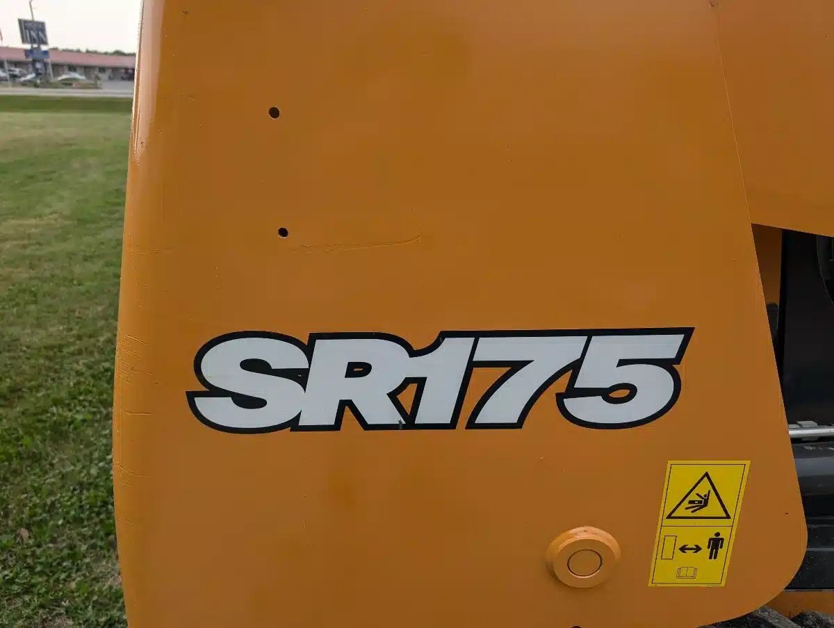 2016 Case SR175