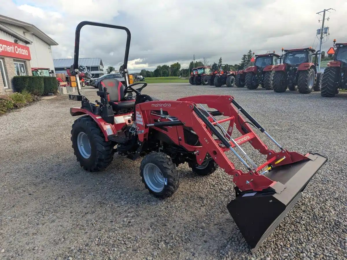 2025 Mahindra 21264FHIL