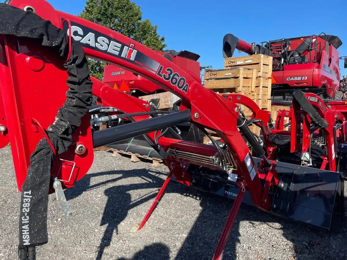 2022 Case IH L360A