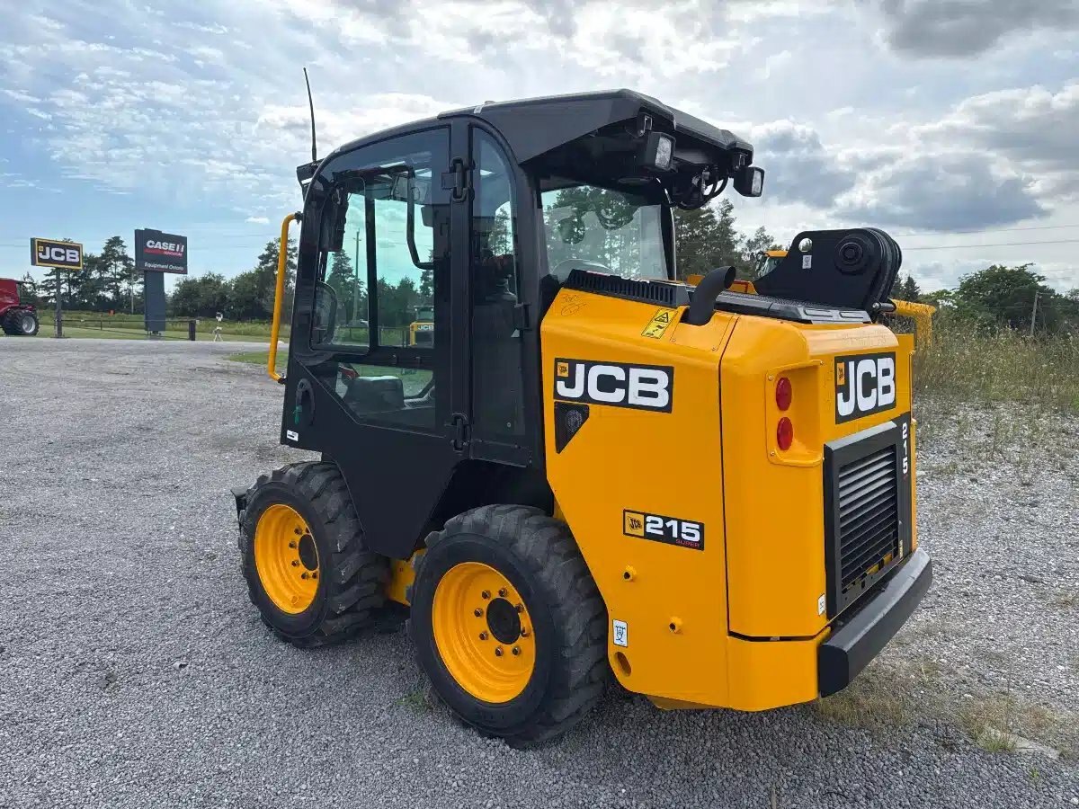 2025 JCB 215