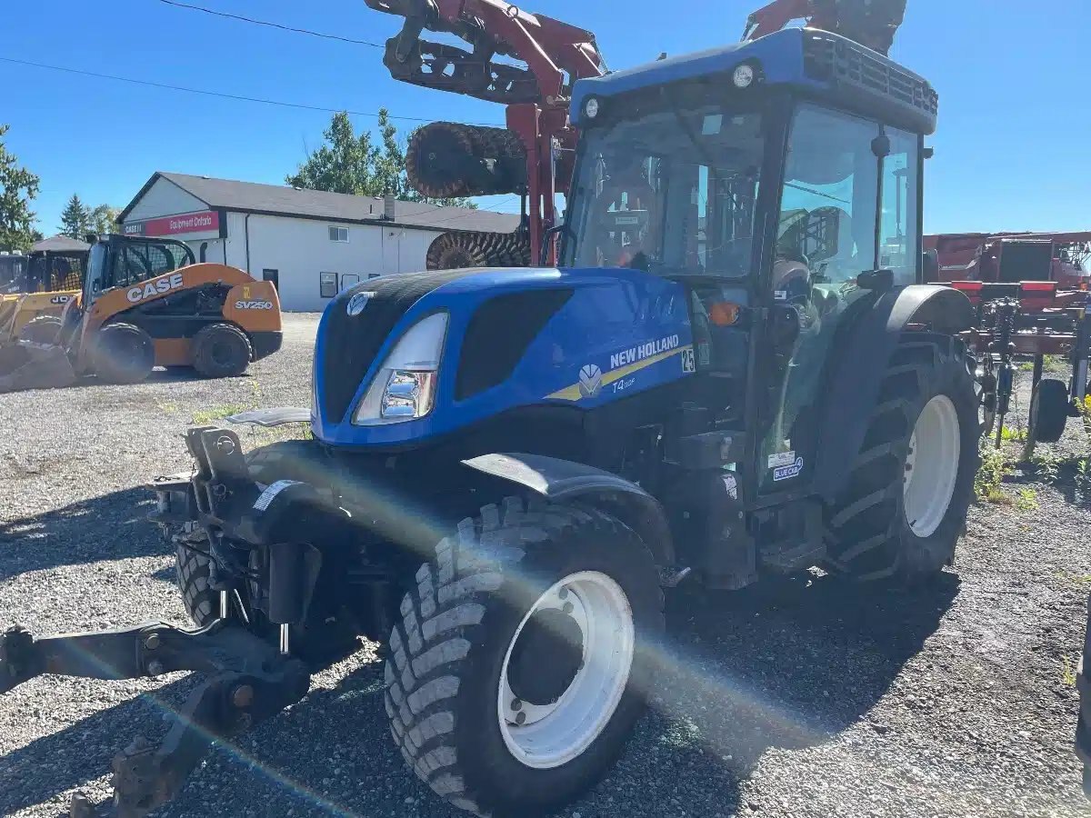 2018 New Holland T4.110F