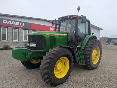2004 John Deere 7420
