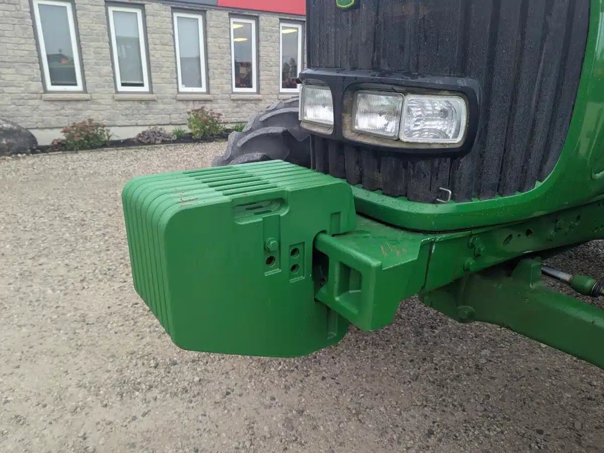 2004 John Deere 7420