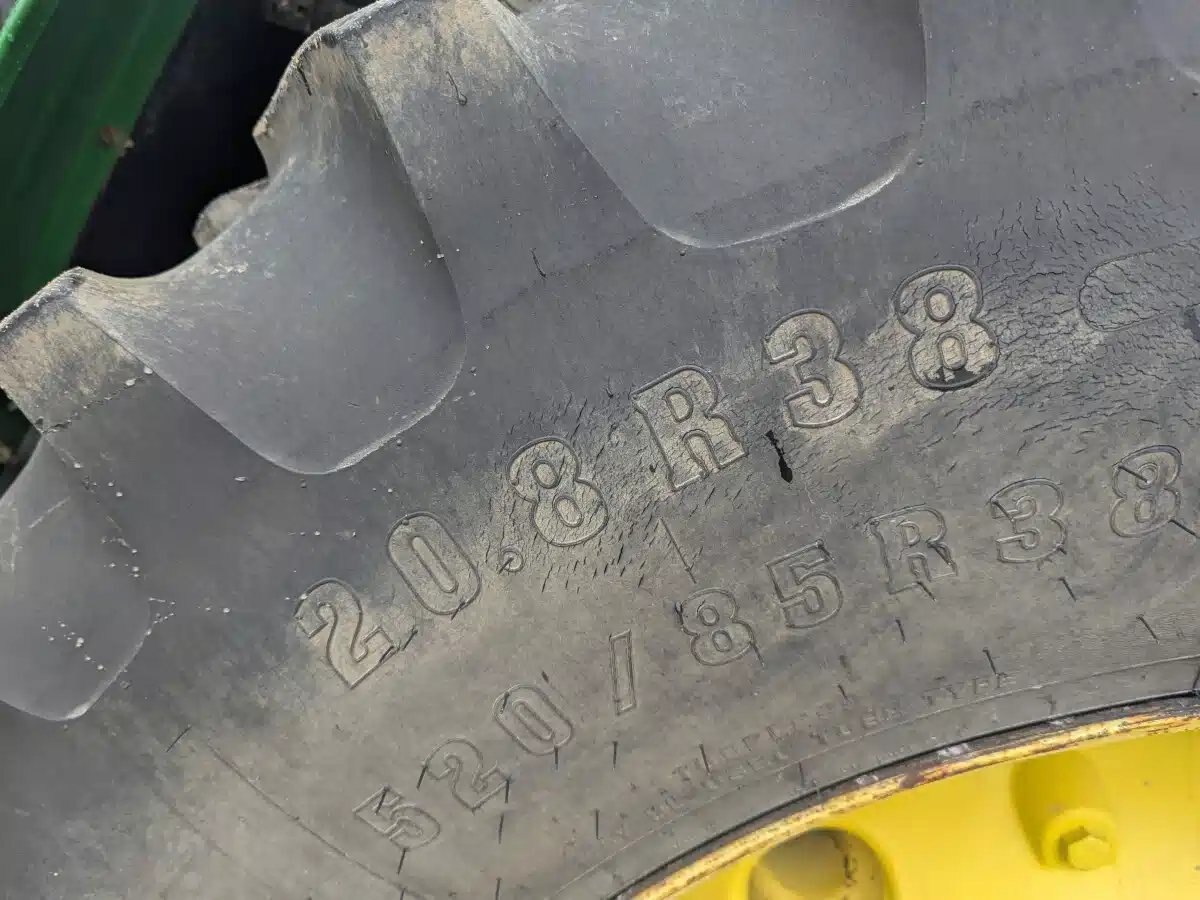 2004 John Deere 7420