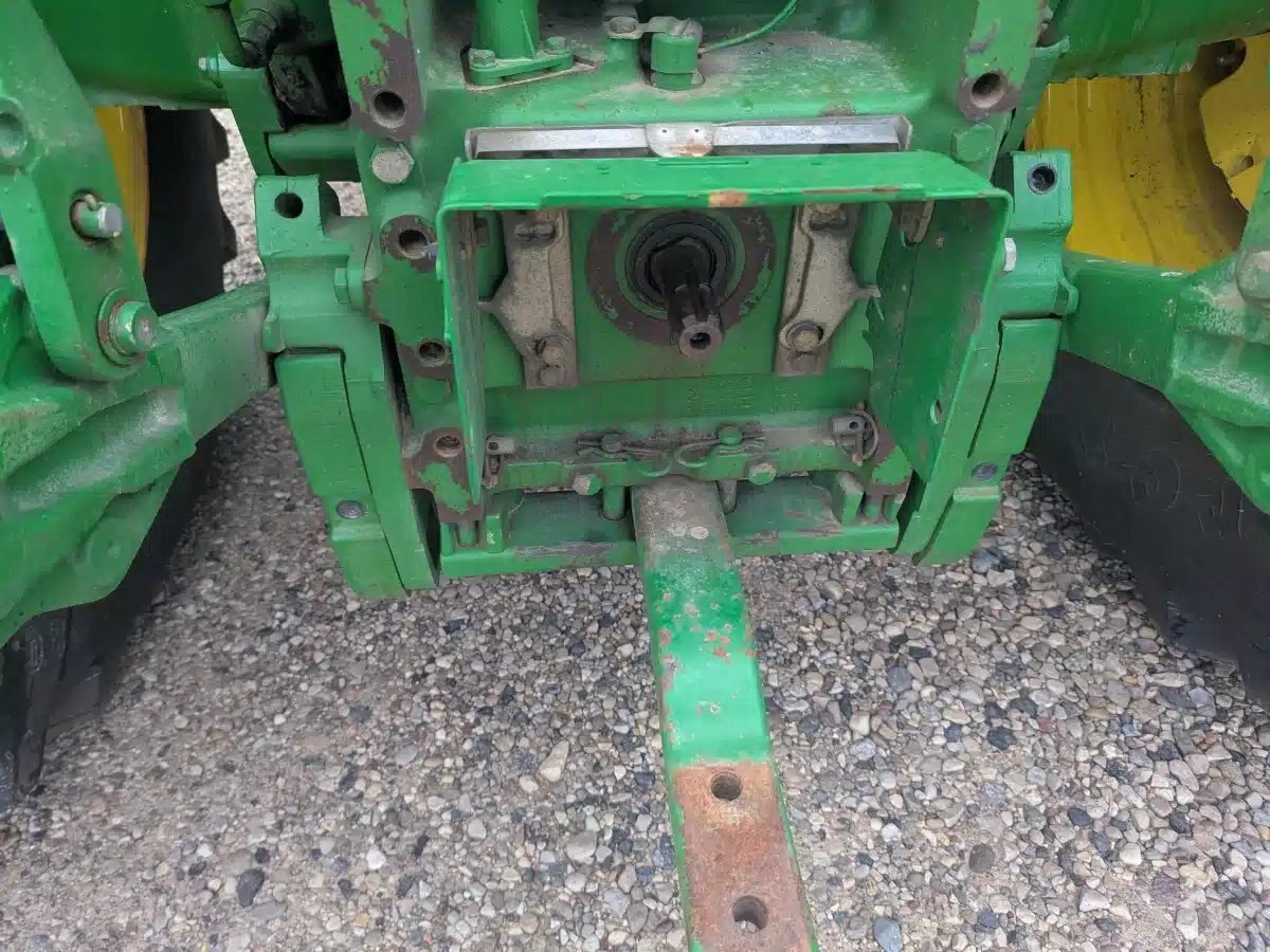 2004 John Deere 7420