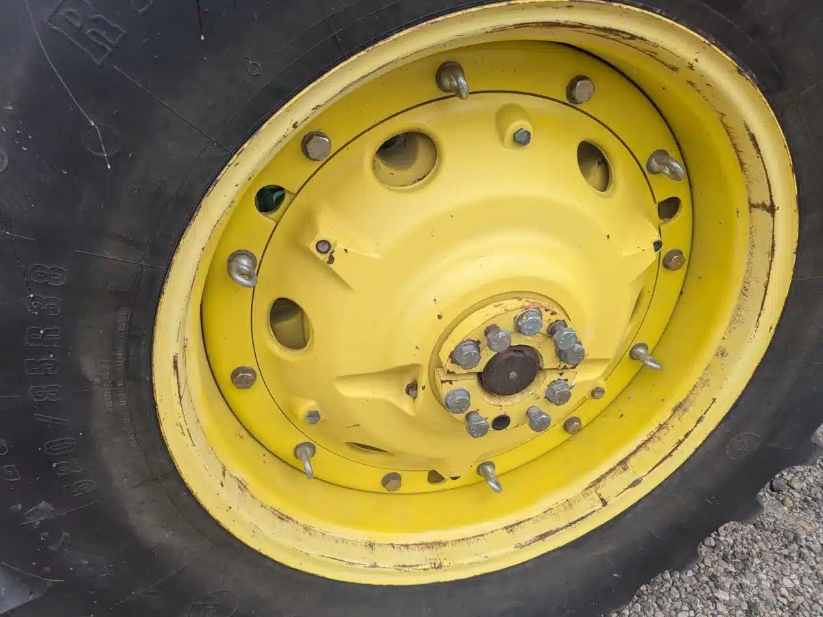 2004 John Deere 7420