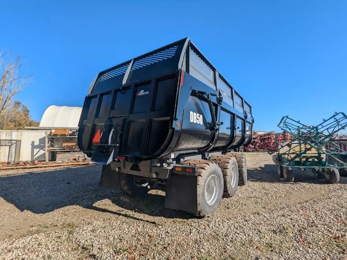 2023 Penta DB50 | T01074 | Equipment Ontario | CASE IH MAHINDRA JCB ...