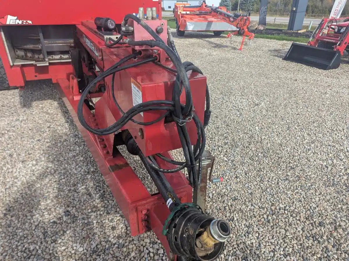 2022 Hagedorn HYDRA SPREAD V8610