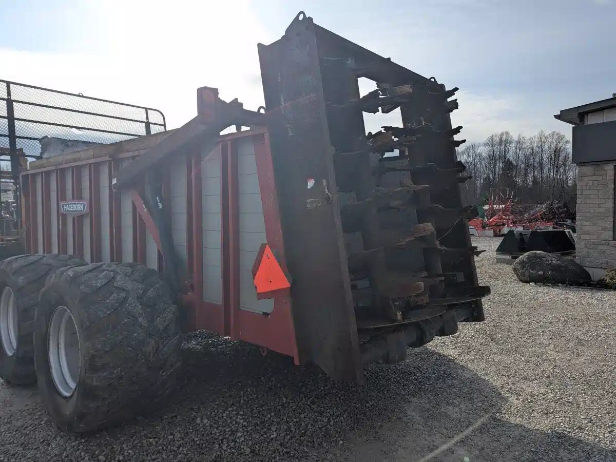 2022 Hagedorn HYDRA SPREAD V8610