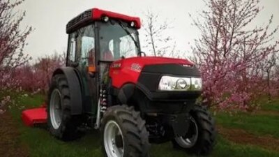 Case IH Farmall 100N