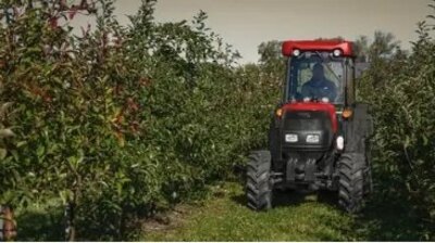 Case IH Farmall 110N