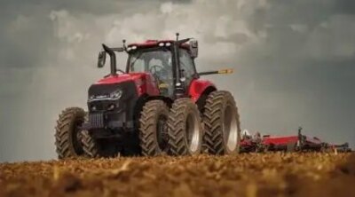 Case IH Magnum 265