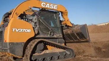 Case IH B Series Compact Track Loaders TV370B