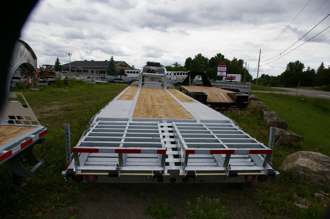 2024 102X305 DECKOVER TRAILER, TANDEM AXLE, GALVANIZED, GALVANIZED, SILVER, 35250GVWR 