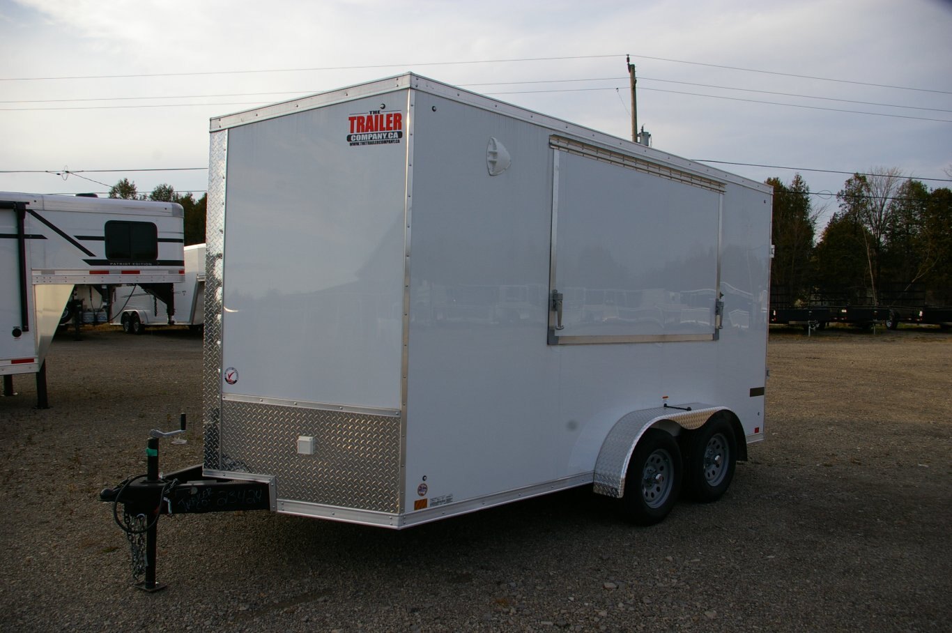 2025 7X14 CARGO CONCESSION TRAILER, TANDEM AXLE, REAR RAMP, 84, REAR RAMP, STEEL, WHITE, 7000GVWR