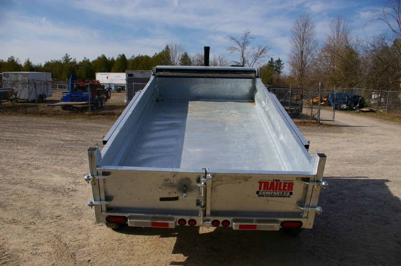 2025 6X12 DUMP TRAILER, TANDEM AXLE, GALVANIZED, GALVANIZED, SILVER, 7055GVWR 