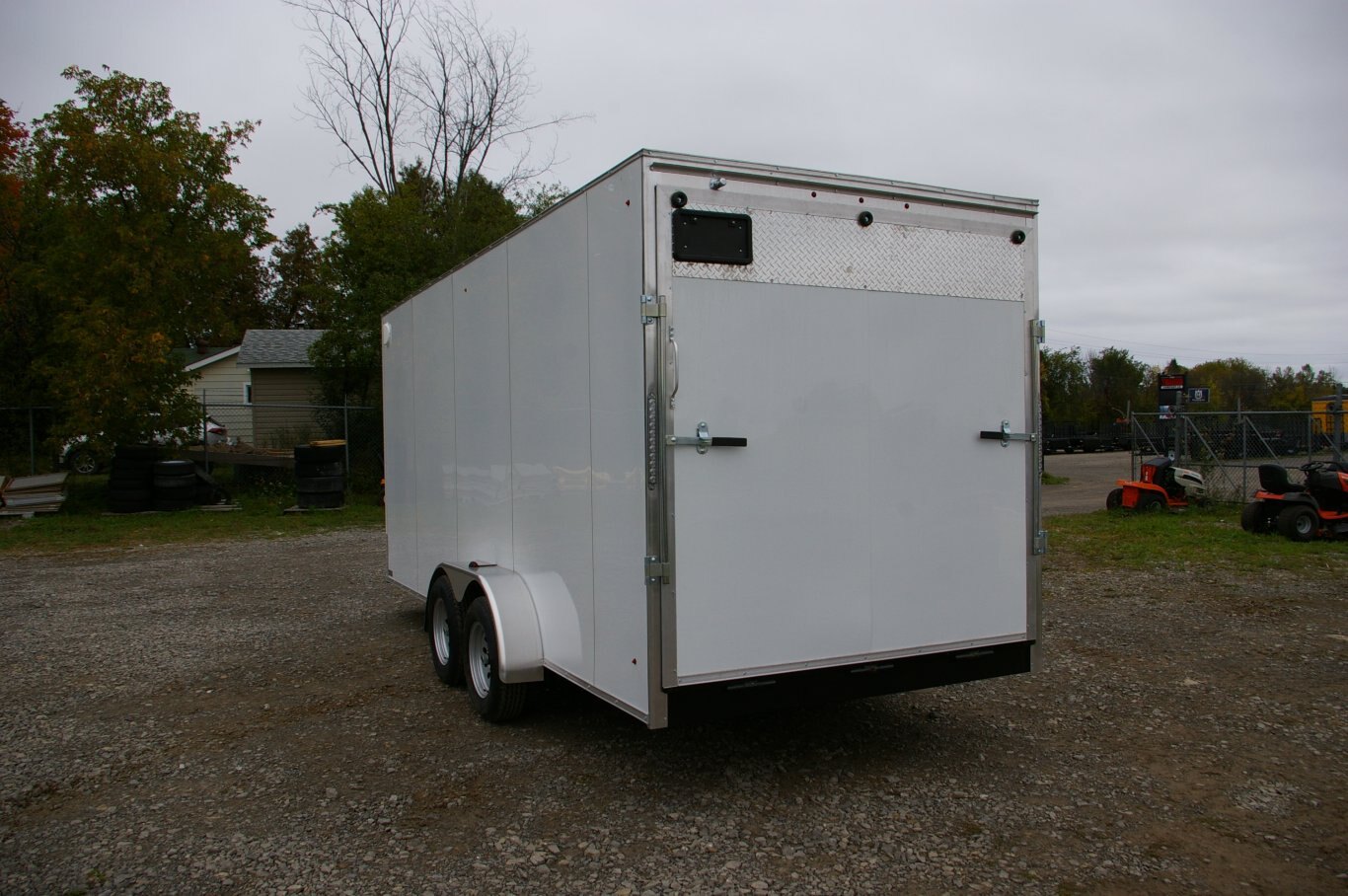 2025 7X16 CARGO TRAILER, TANDEM AXLE, REAR RAMP, 78, REAR RAMP, STEEL, WHITE, 10141GVWR 