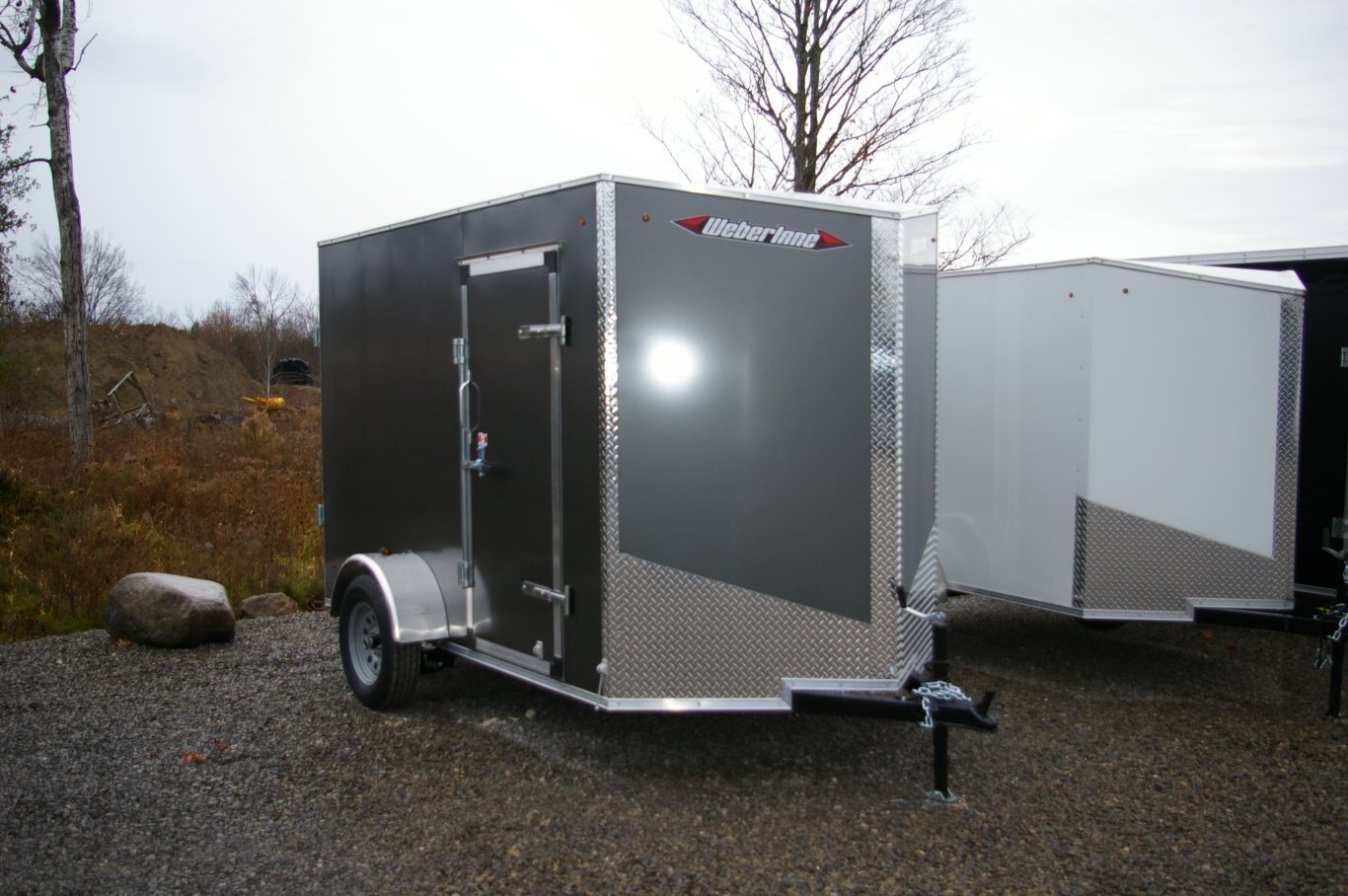 2025 6X10 CARGO TRAILER, SINGLE AXLE, REAR RAMP, 78, RAMP, STEEL, CHARCOAL GREY, 2290GVWR 