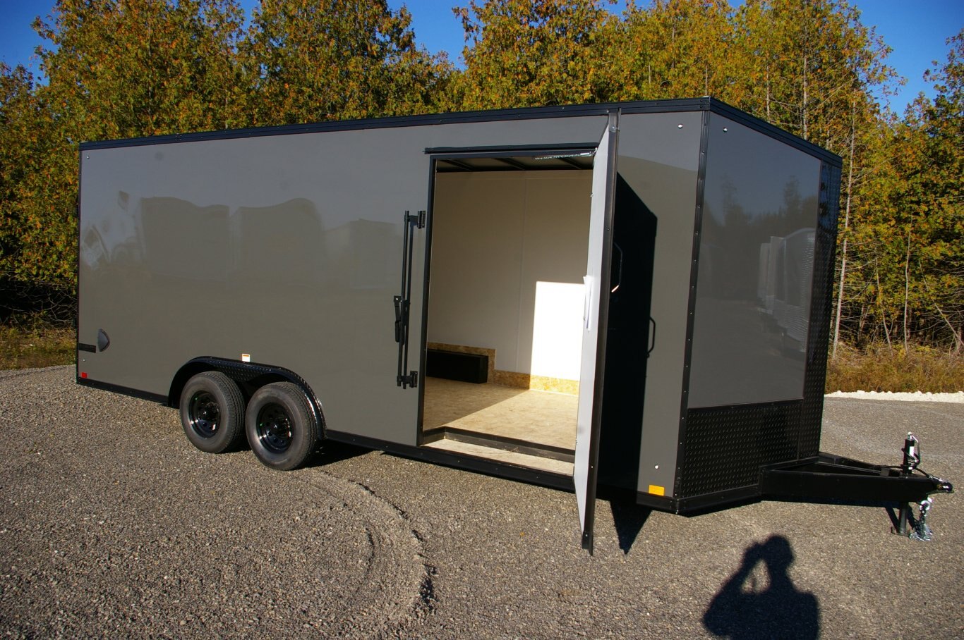 2025 8.5X20 CARGO CAR HAULER TRAILER, TANDEM AXLE, 84, REAR RAMP, ALUMINUM, SLATE, 9990GVWR