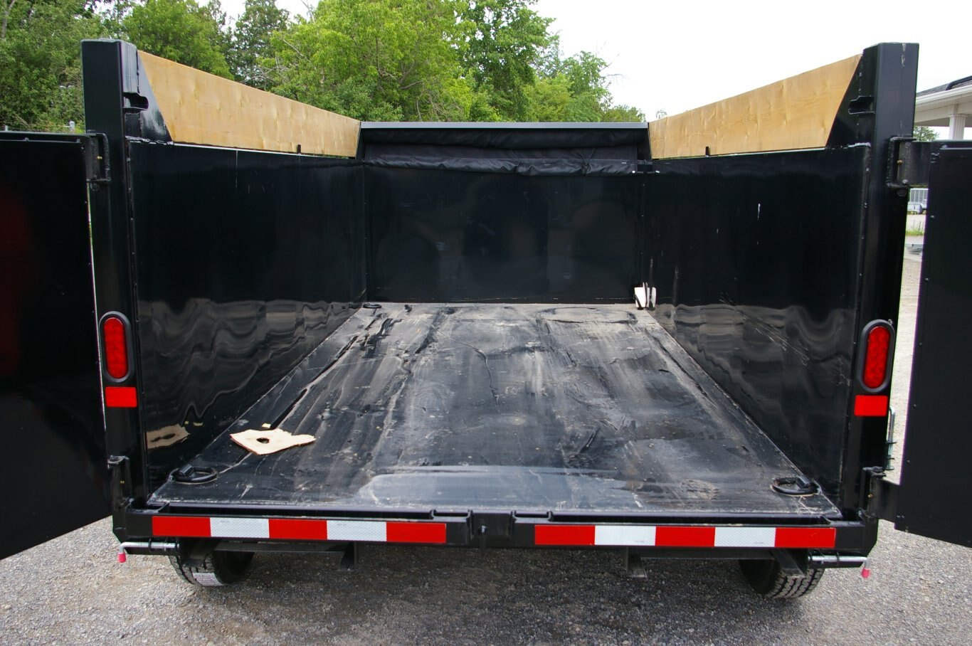 2025 6.5X12 DUMP TRAILER, TANDEM AXLE, STEEL, BLACK, 9900GVWR