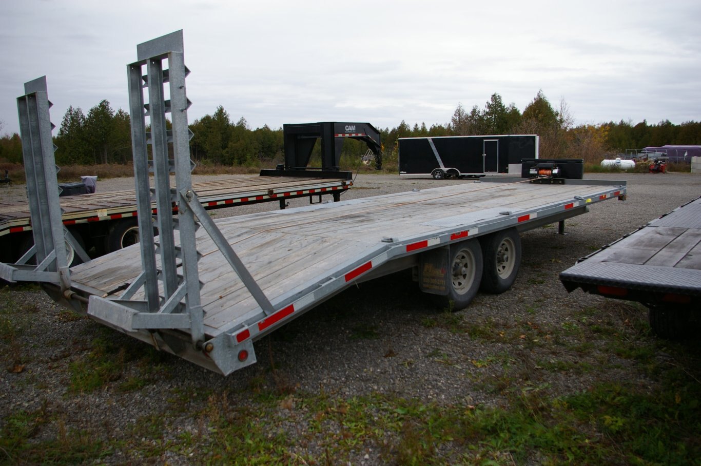 2021 USED 102X25 EQUIPMENT TRAILER, TANDEM AXLE, GALVANIZED, 4, 2 5/16, Deckover, Galvanized, 14000GVWR