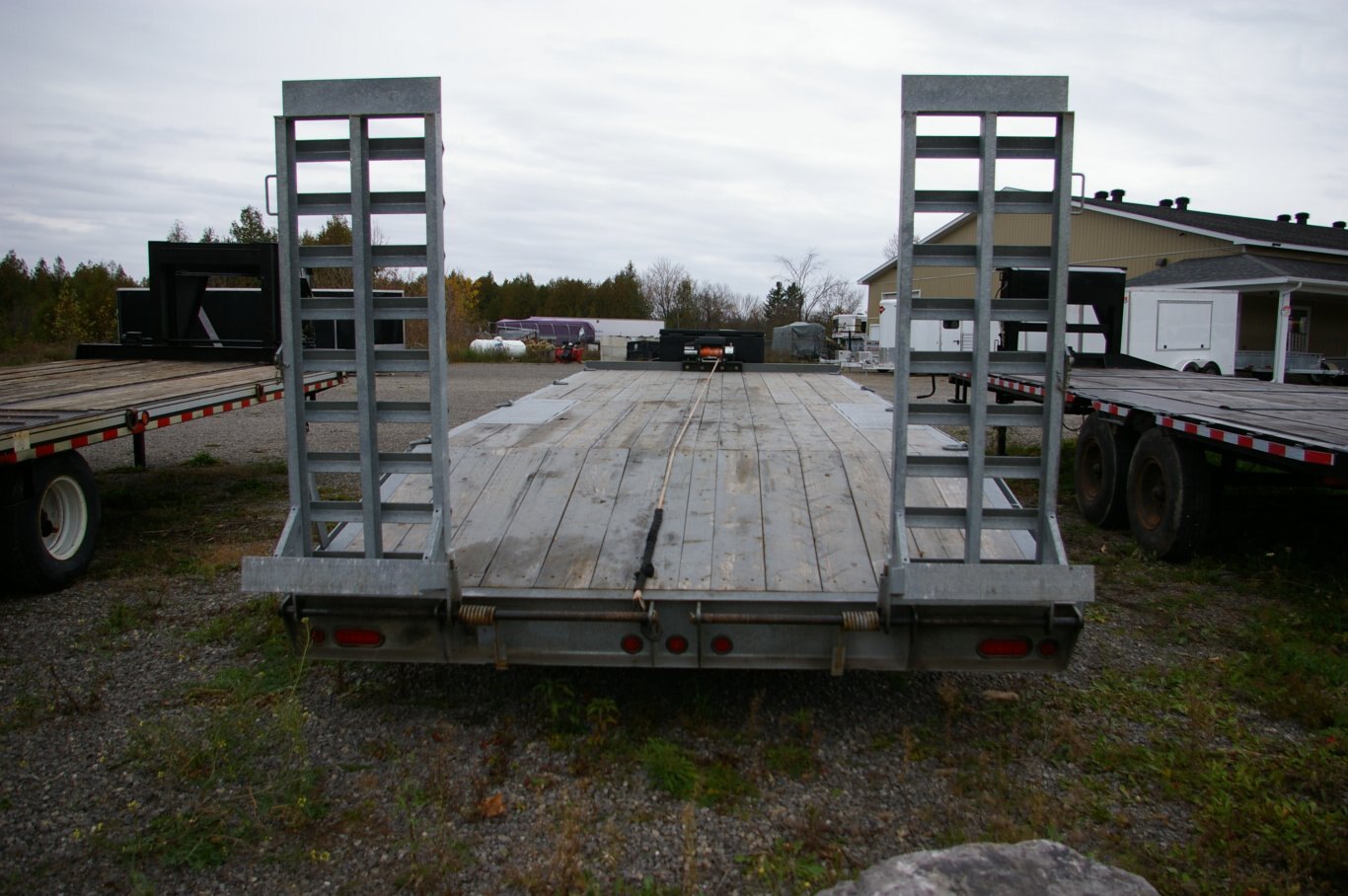 2021 USED 102X25 EQUIPMENT TRAILER, TANDEM AXLE, GALVANIZED, 4, 2 5/16, Deckover, Galvanized, 14000GVWR