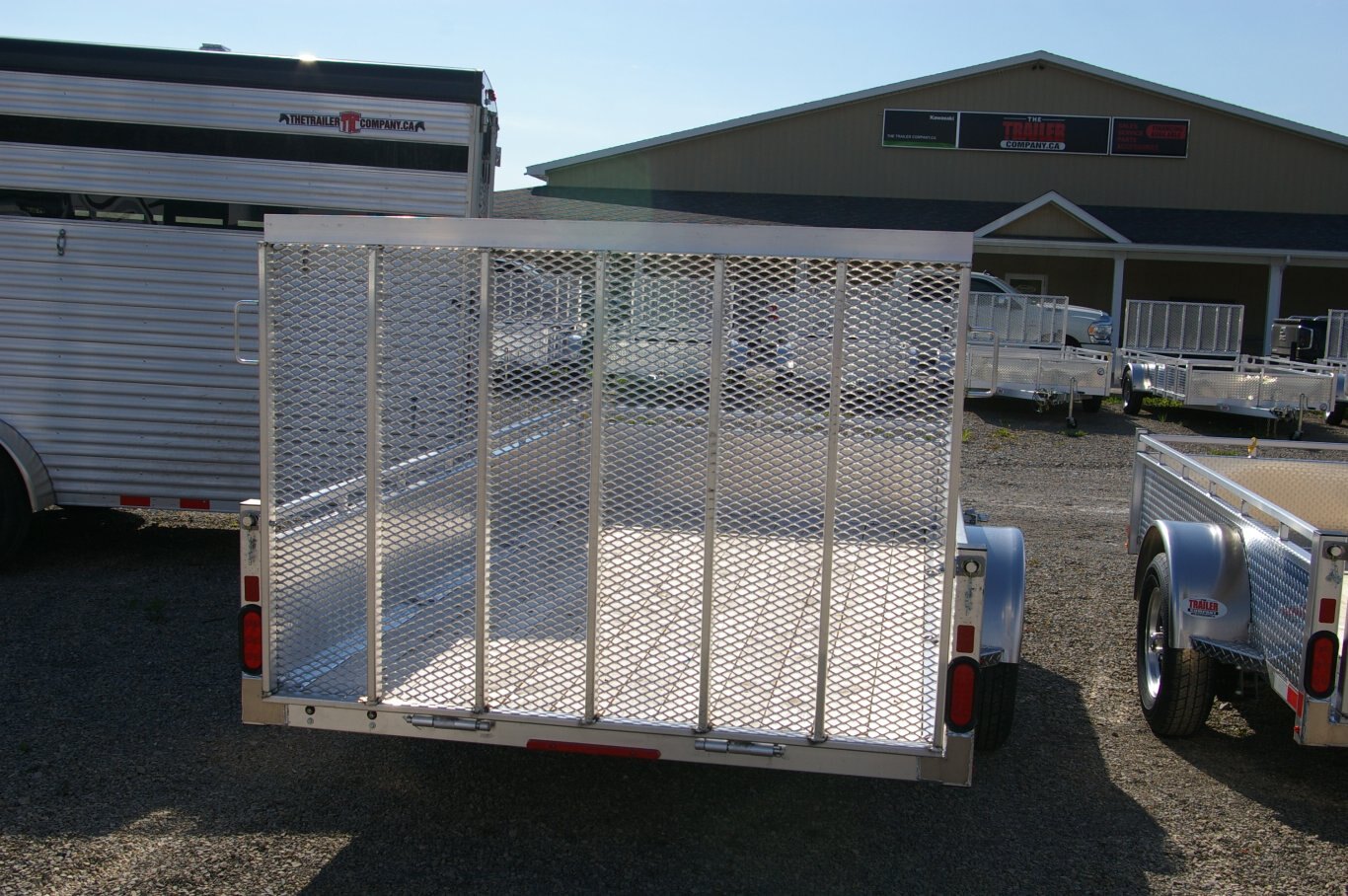 2025 6X12 UTILITY TRAILER, SINGLE AXLE, ALUMINUM, ALUMINUM, SILVER, 2996GVWR 