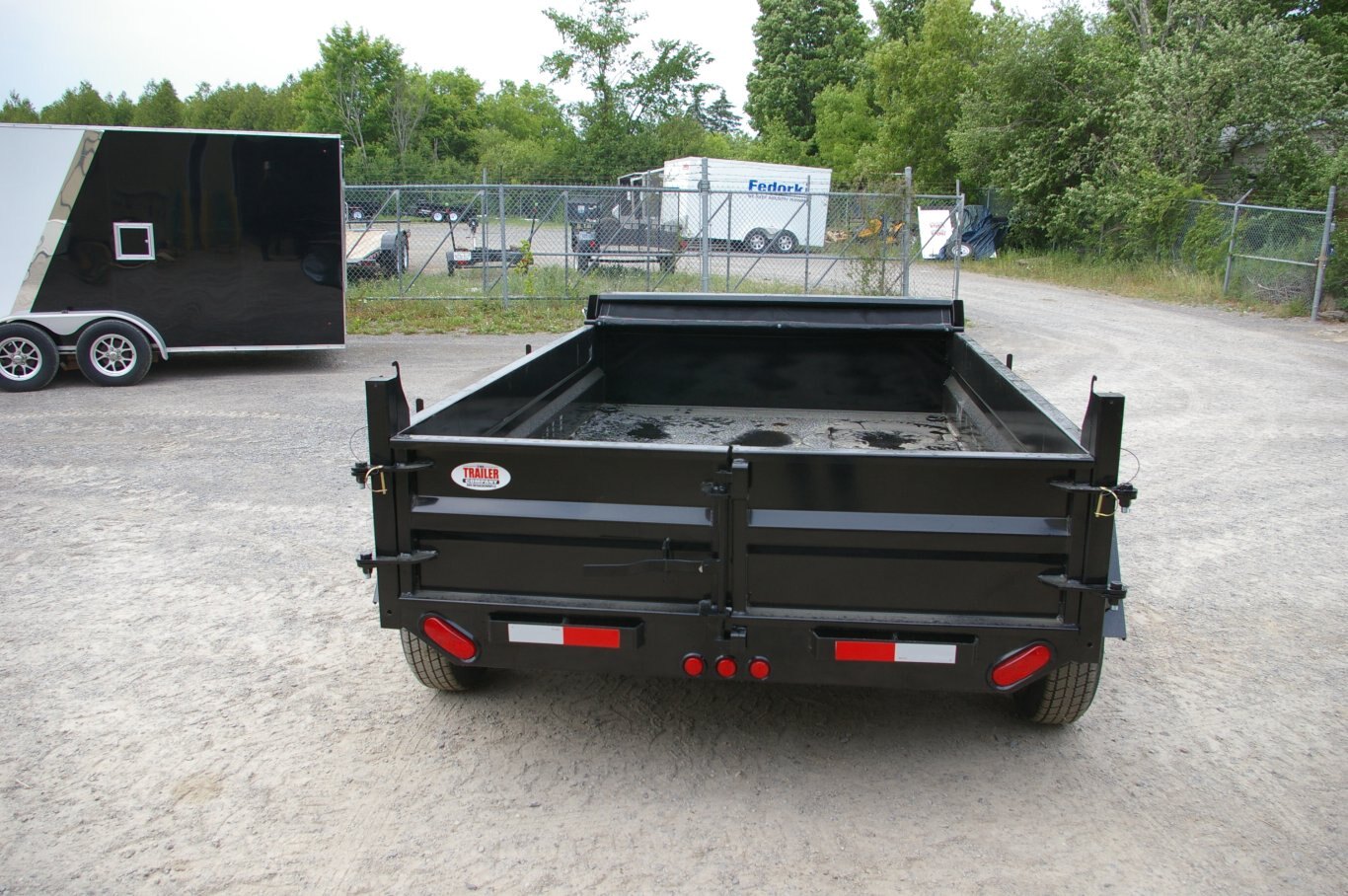 2025 6X10 DUMP TRAILER, TANDEM AXLE, STEEL, BLACK, 7100GVWR 