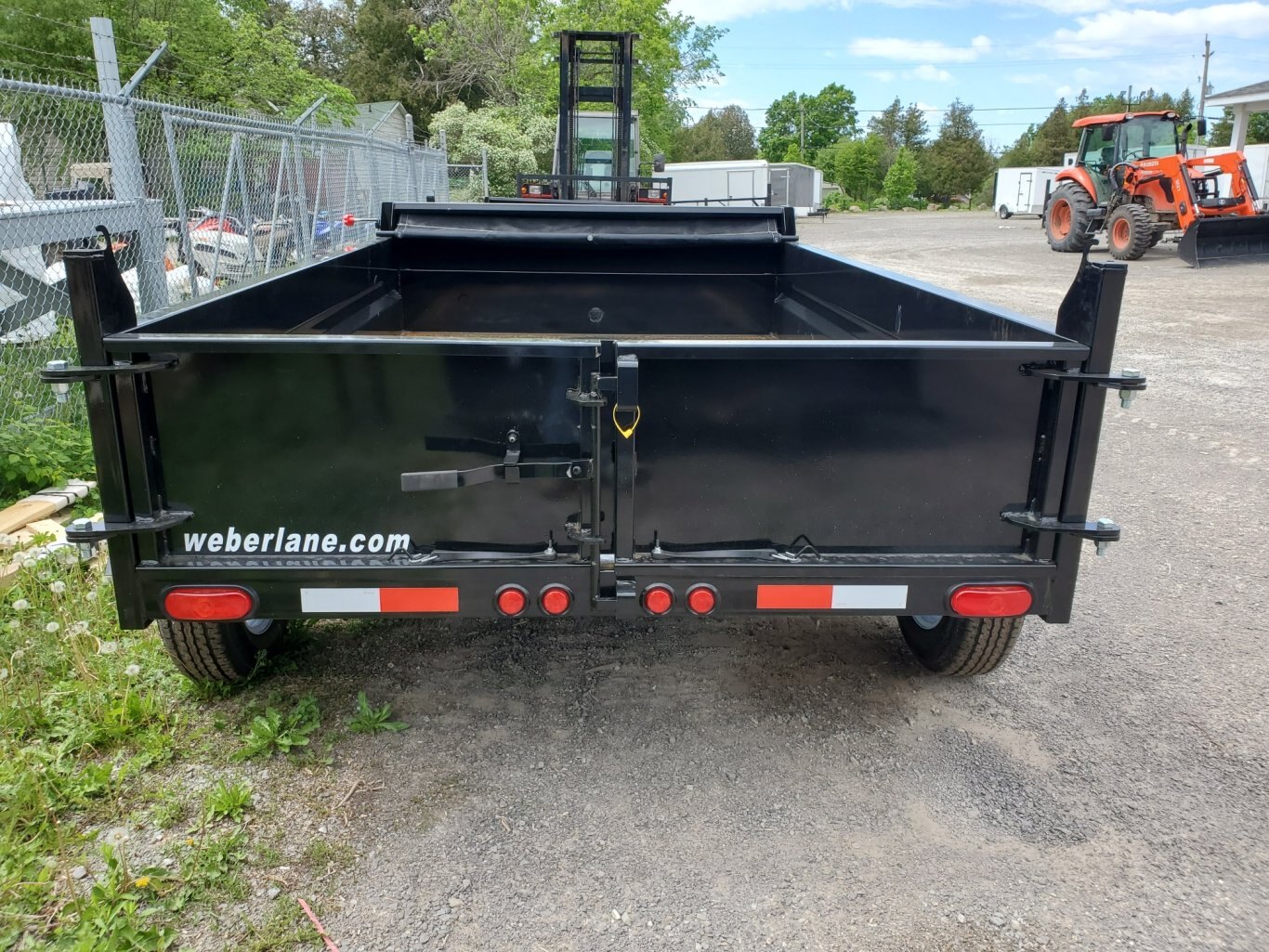 2025 6X10 DUMP TRAILER, TANDEM AXLE, STEEL, BLACK, 7100GVWR 