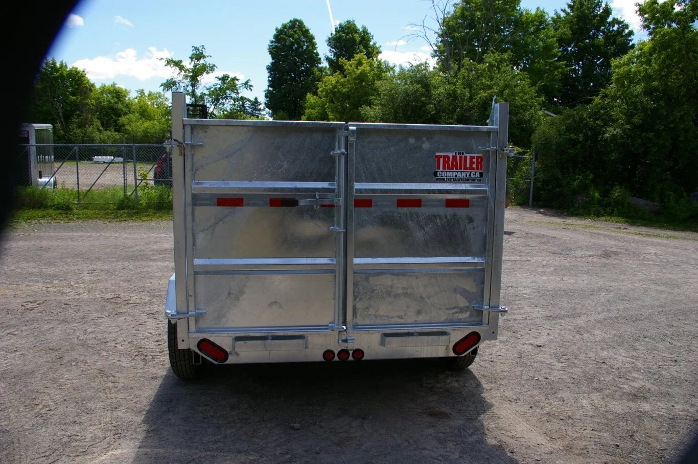 2026 7X14 CARGO TRAILER, TANDEM AXLE, REAR RAMP, 78, REAR RAMP, STEEL, WHITE, 7055GVWR