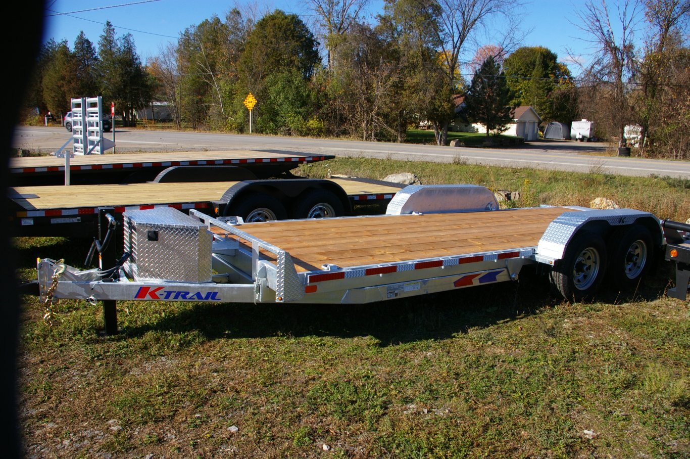 2026 6X12 CARGO TRAILER, SINGLE AXLE, REAR RAMP, 78, REAR RAMP, STEEL, CHARCOAL, 2990GVWR