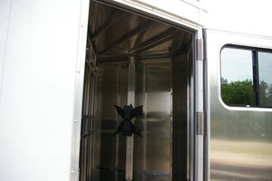 2026 STRIDER SERIES LITE/SLANT 2 HORSE, ALUMINUM, 7000GVWR 