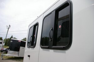 2026 STRIDER SERIES LITE/SLANT 2 HORSE, ALUMINUM, 7000GVWR 