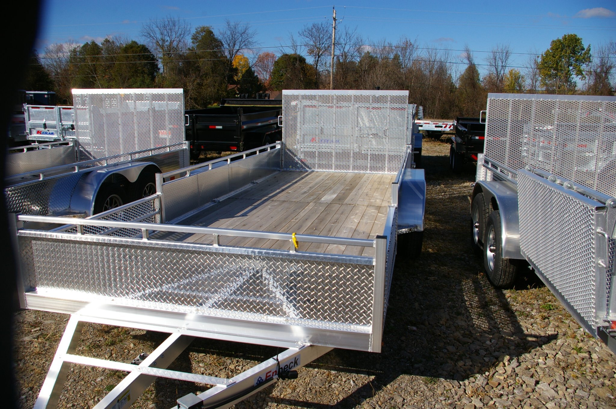 2027 7X18 UTILITY TRAILER, TANDEM AXLE, ALUMINUM, ALUMINUM, SILVER, 7010GVWR 