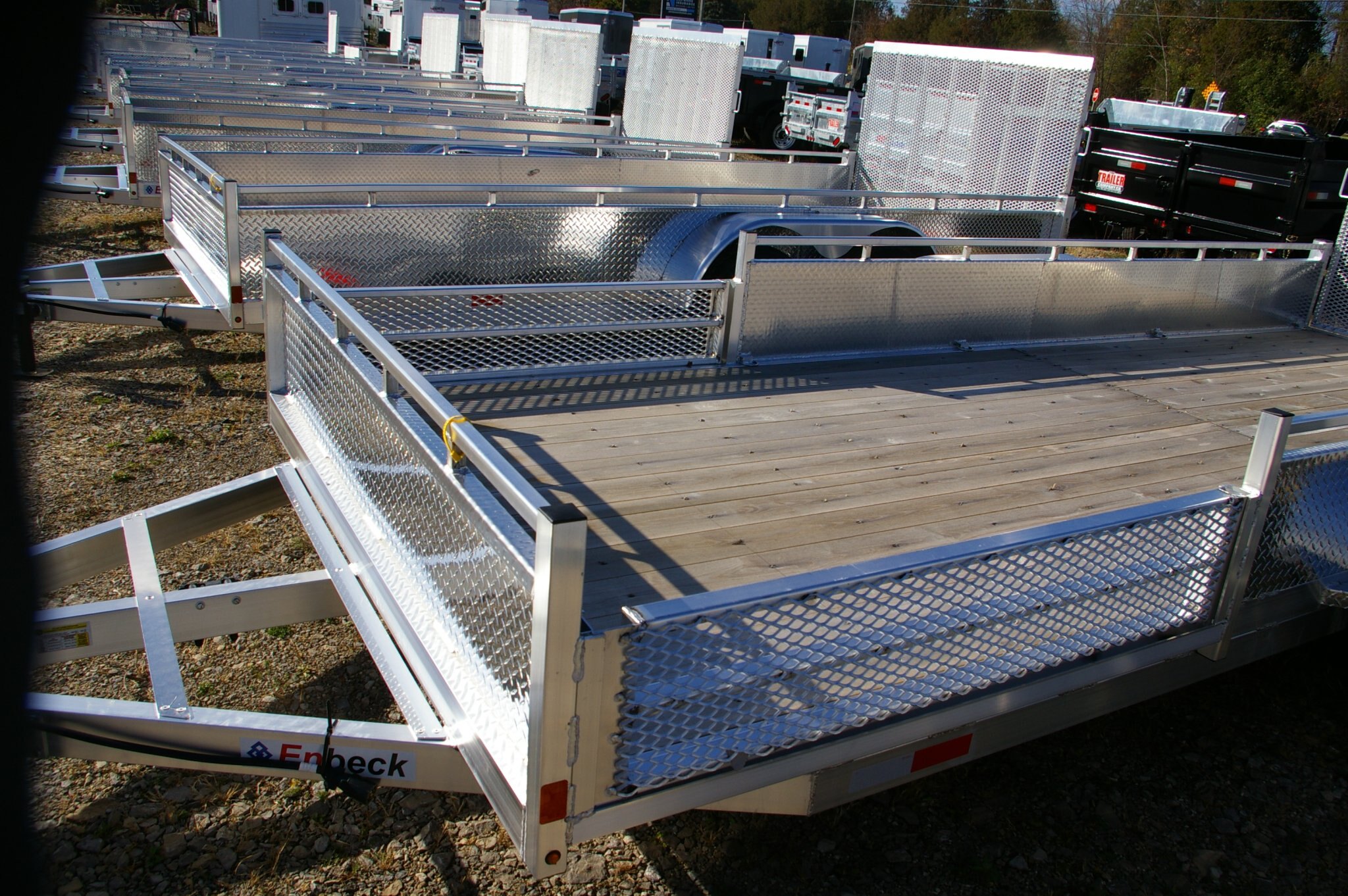 2027 7X18 UTILITY TRAILER, TANDEM AXLE, ALUMINUM, ALUMINUM, SILVER, 7010GVWR 