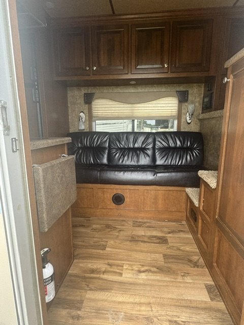 2019 USED 4H LQ, 