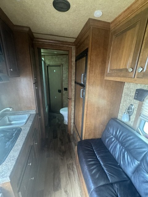 2019 USED 4H LQ, 