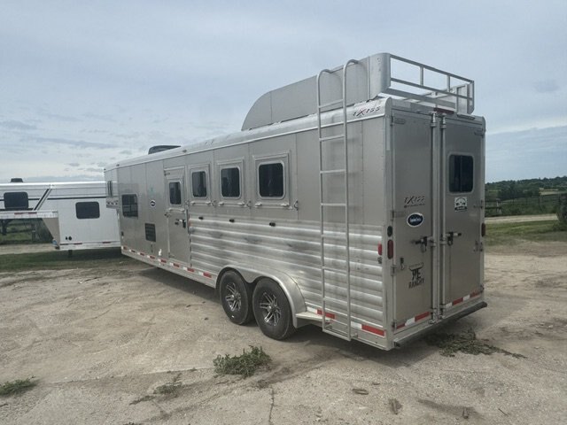 2019 USED 4H LQ, 
