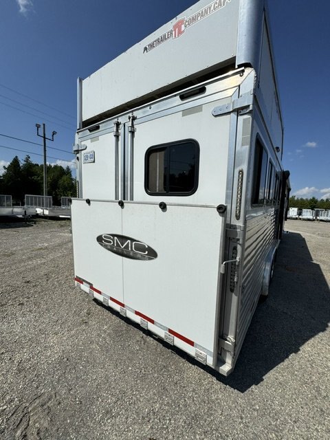 2021 USED 4H LQ, ALUMINUM, WHITE, 