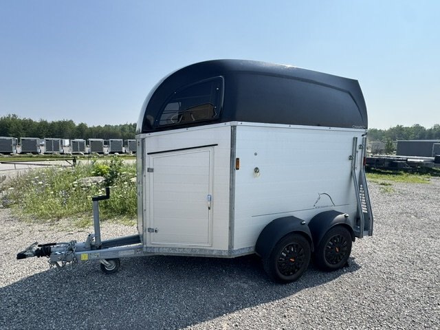 2016 USED HORSE TRAILER BP, 