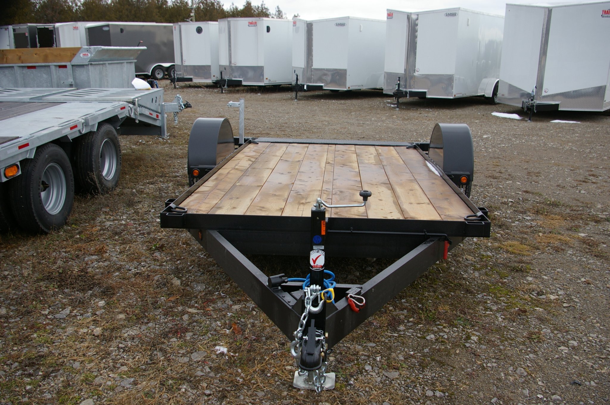 2027 7X22 EQUIPMENT TRAILER, TRI AXLE, GALVANIZED, GALVANIZED, SILVER, 22679GVWR