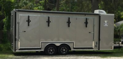 Discovery SE Featuring Spread Axles